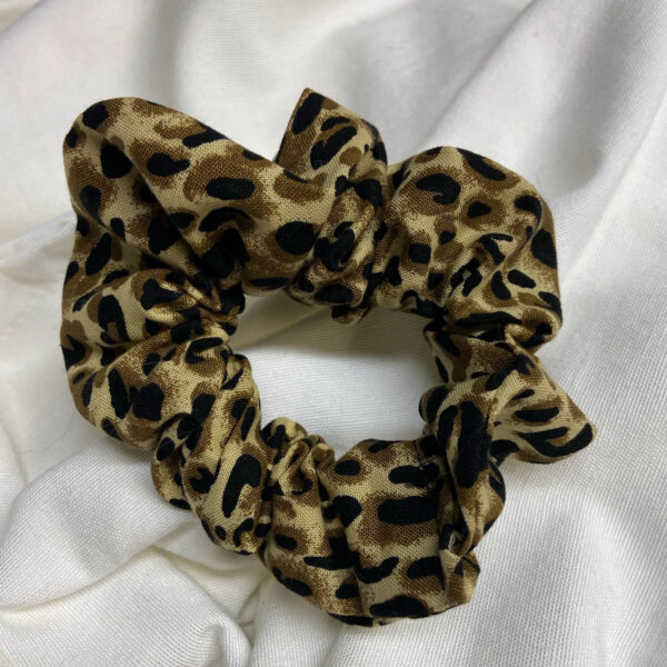 Leapard Scrunchie